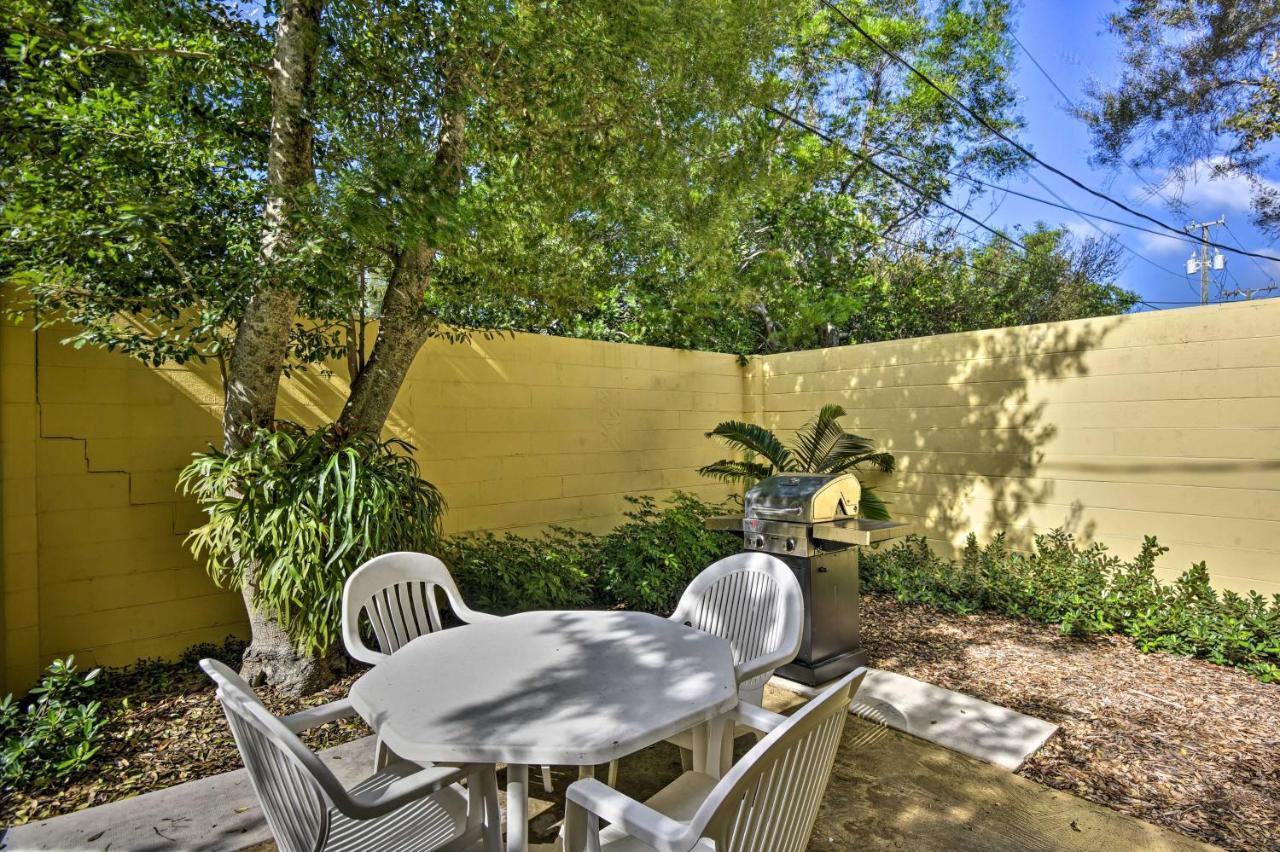 Sunny Cocoa Beach Escape With Bikes, Walk To Beach Exterior photo